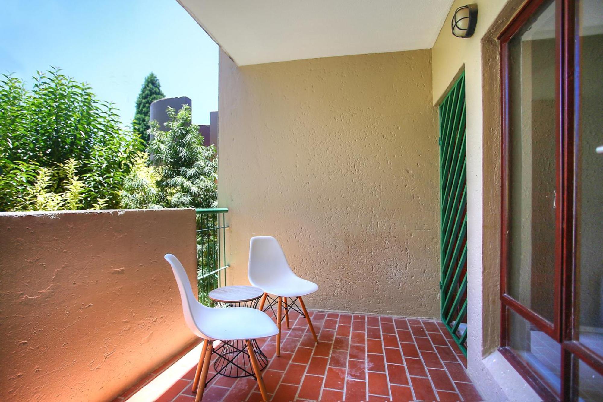 Antibes 18 West Road South Sandton Johannesburgo Exterior foto